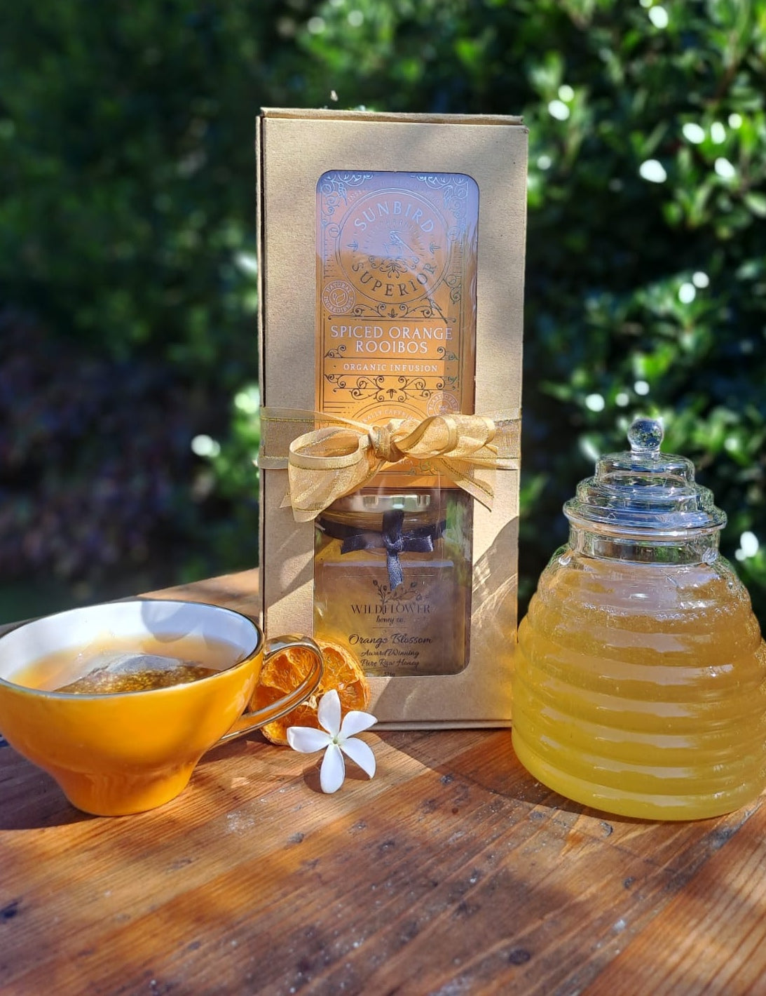I) Tea & Honey Gift Box - Orange